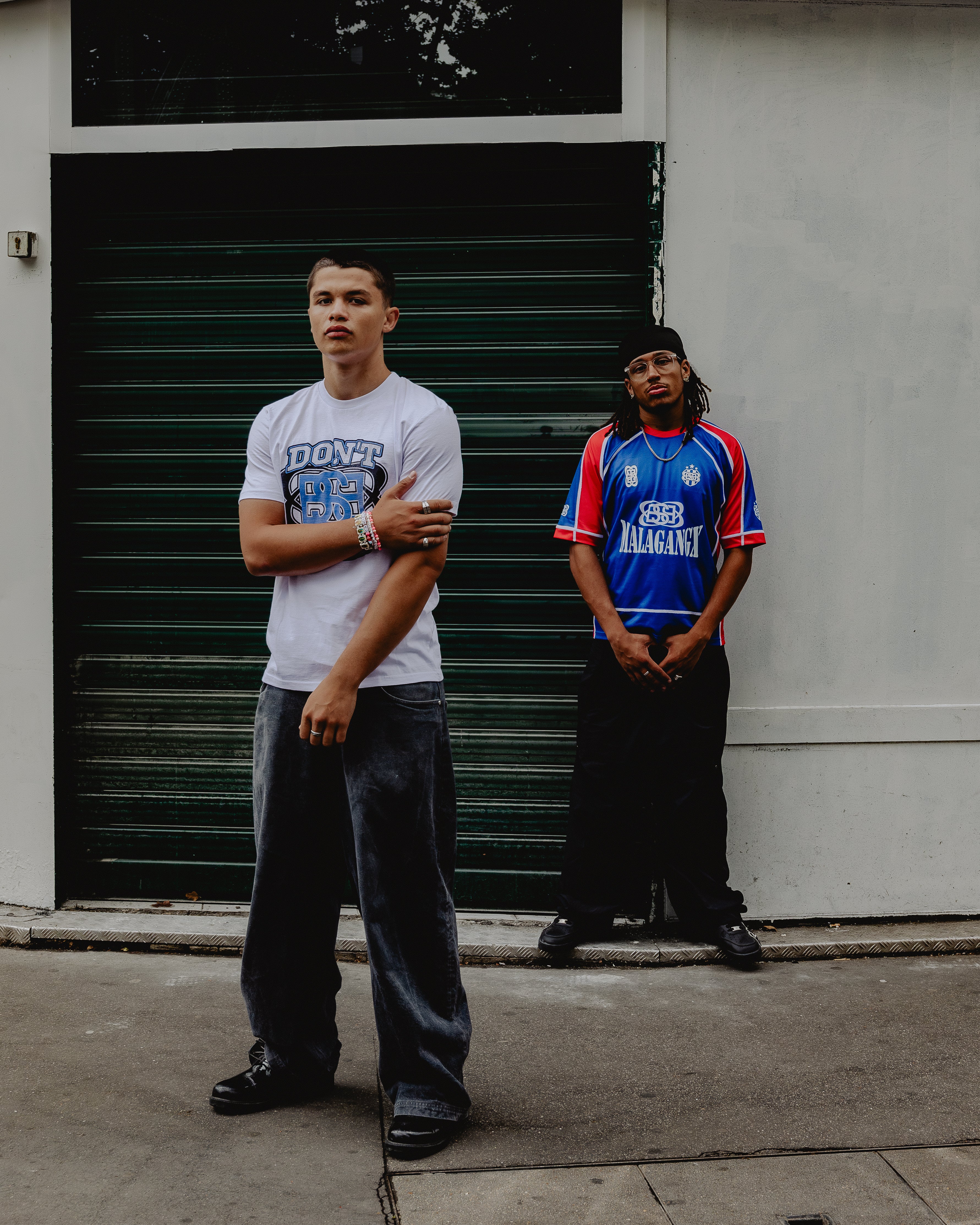 TEE SHIRT BLUE GUN